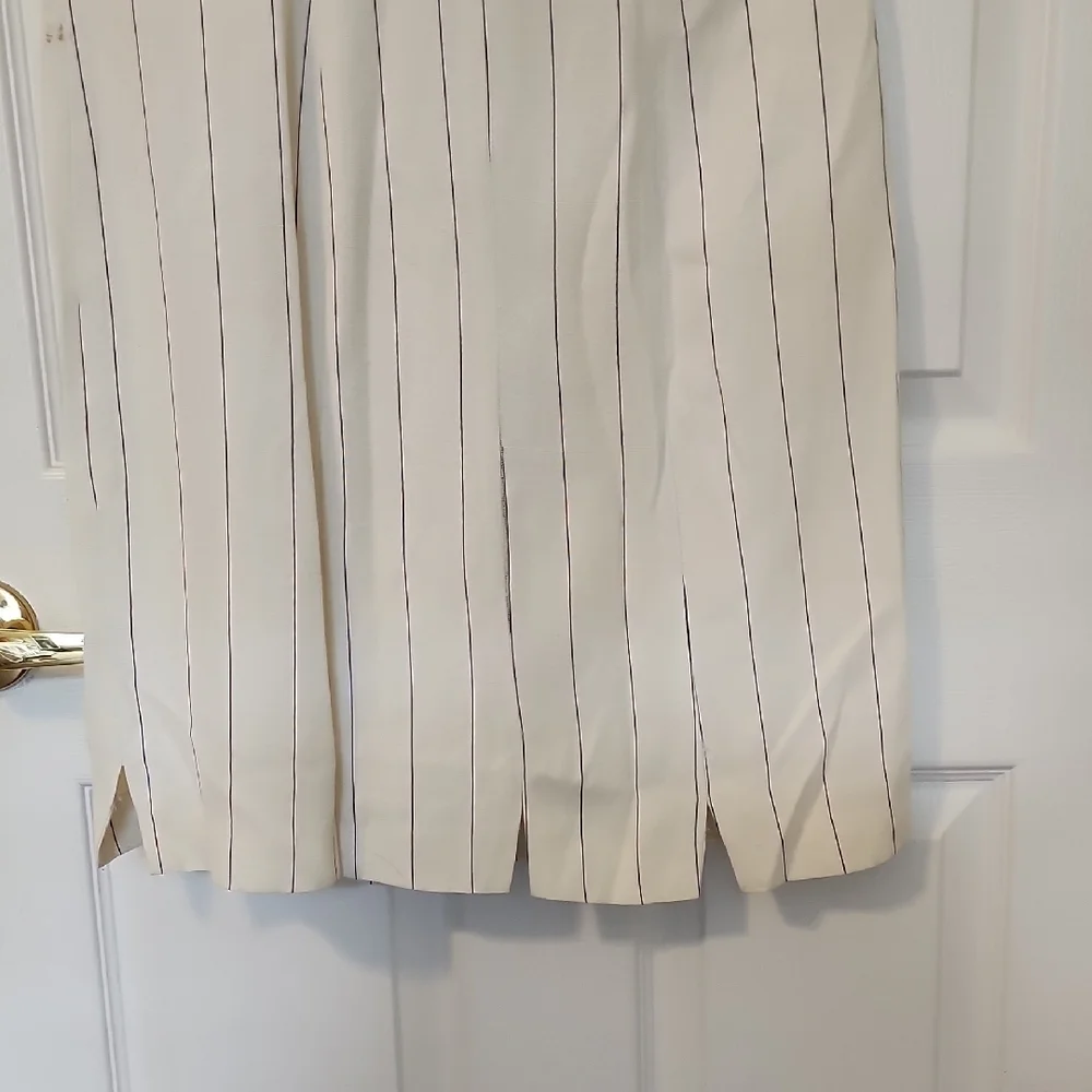 Elegant Cream Striped Mini Dress - Picture 7 of 11